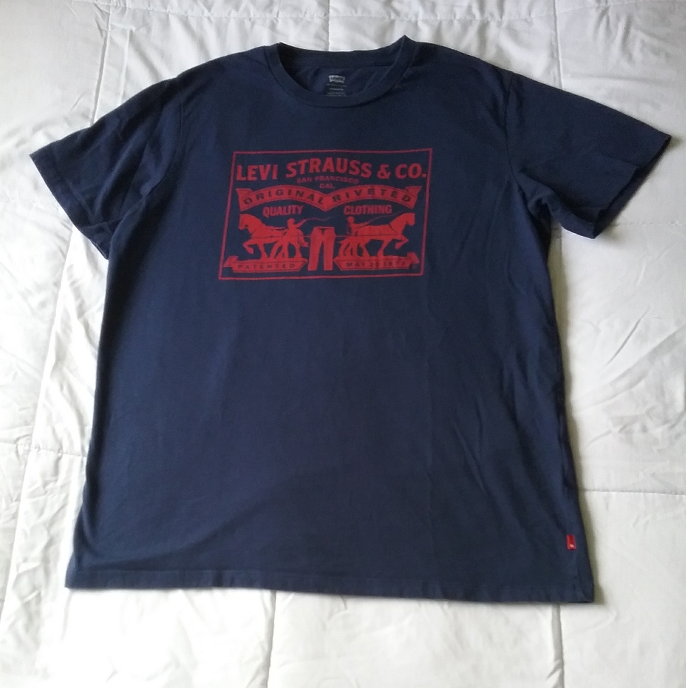 Levi's Men's Crew Neck Short Sleeve Graphic T-Shirt